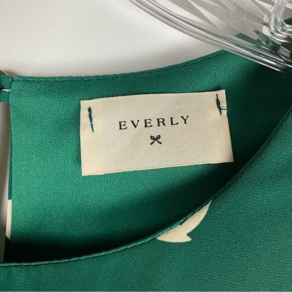Everly Anchor Dress Green Elastic Waist Women’s Size Small - Picture 6 of 12